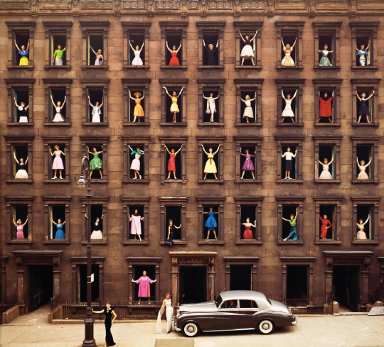 Ormond Gigli/Girls in the Windows/Canvas Print/Art/Home Decor/New/Gift/Reproduction/.
